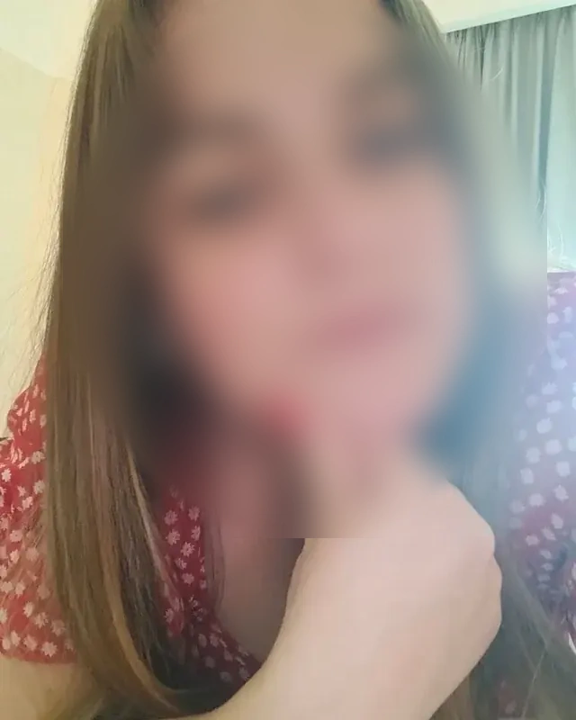 Justine - Image 5
